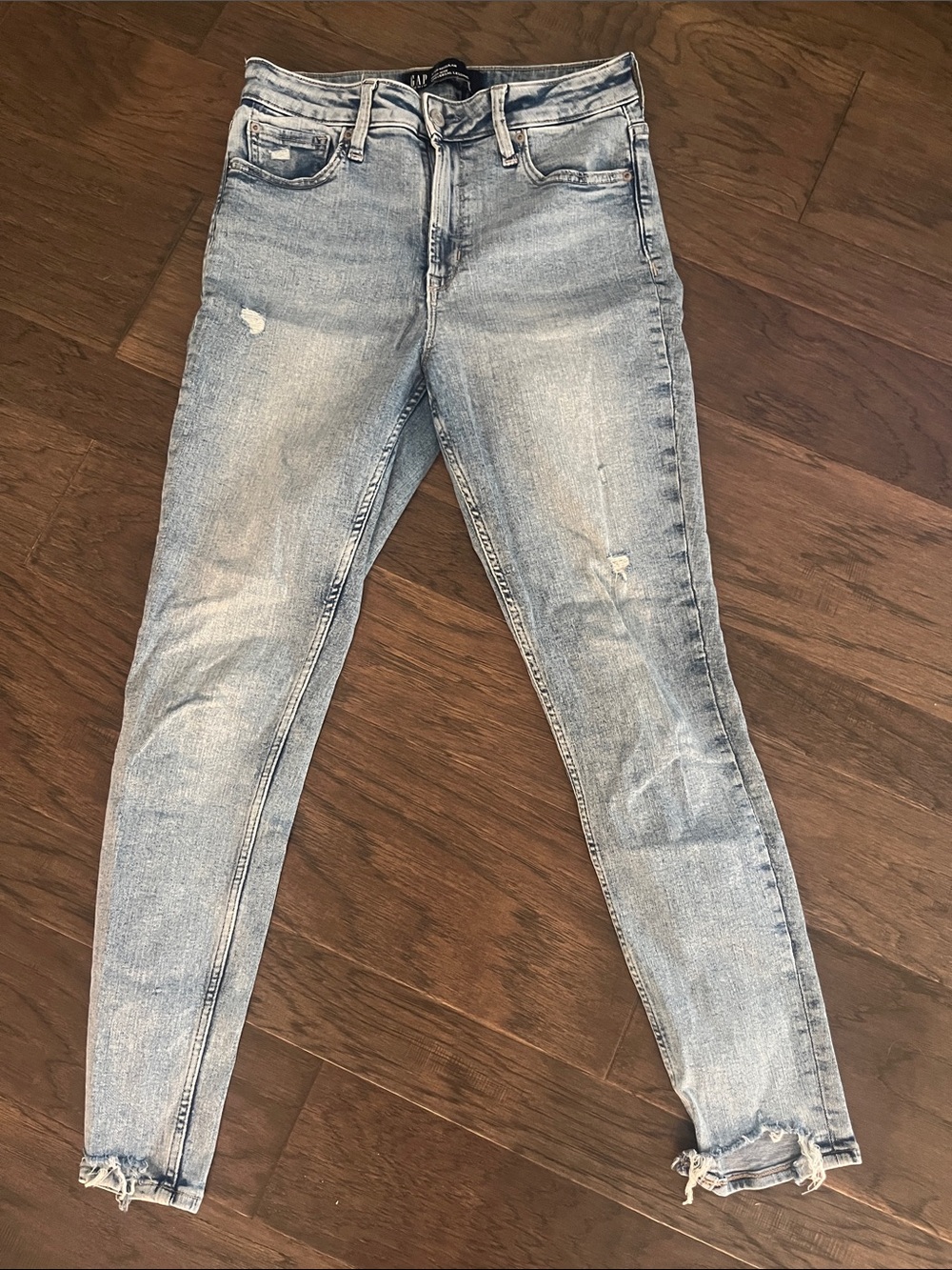 GAP Women's Light Blue Distressed high waisted skinny jeans